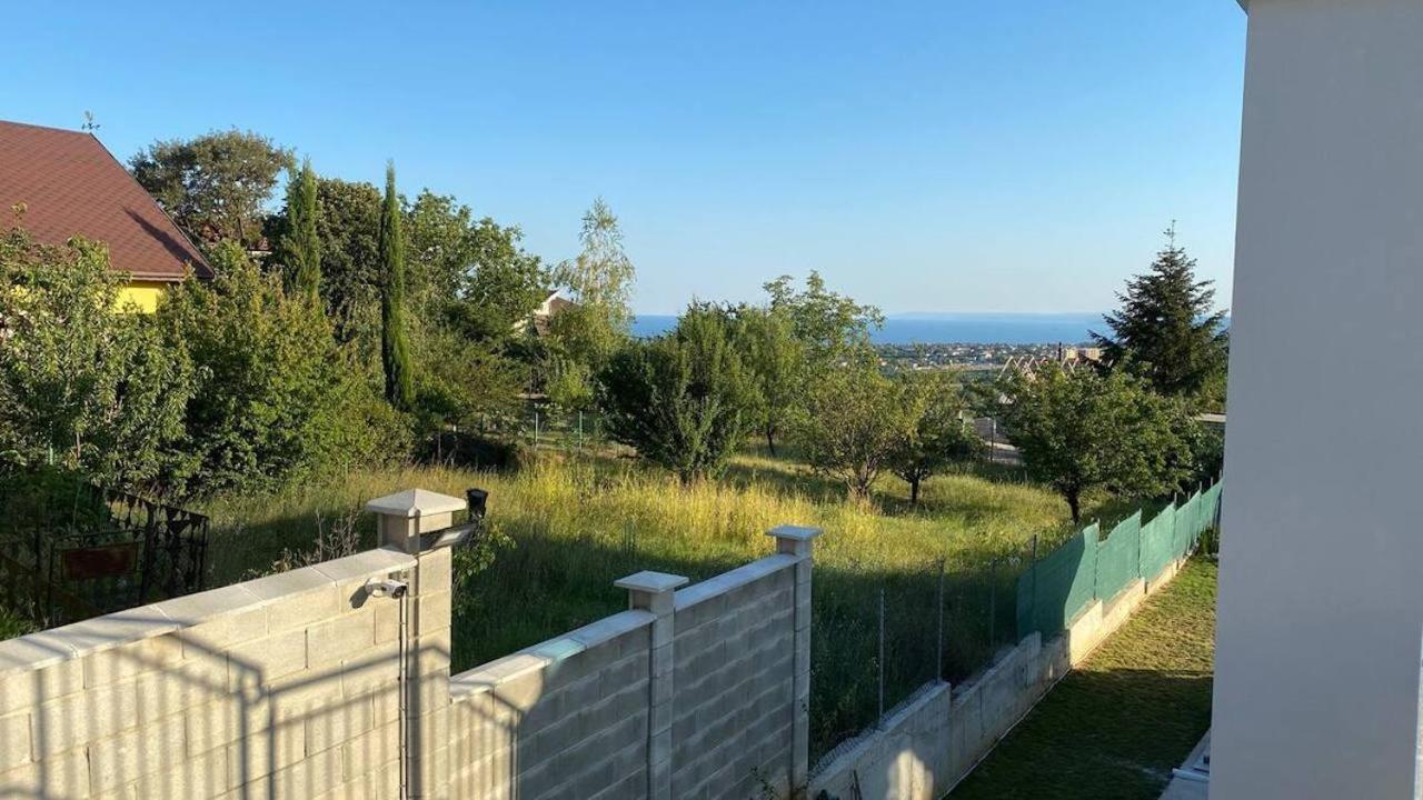 Lola Seaview Guest House. Уютный Домик В Варне Varna Exterior foto